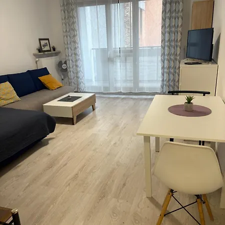 Apartment Wola Link 4 *
